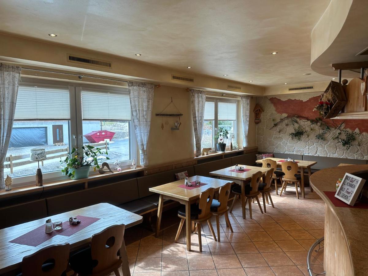 Pension Alpenblick Schattwald Exterior foto